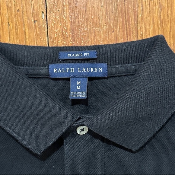 Ralph Lauren women’s short sleeve polo. Black, size M, classic fit - Picture 4 of 7